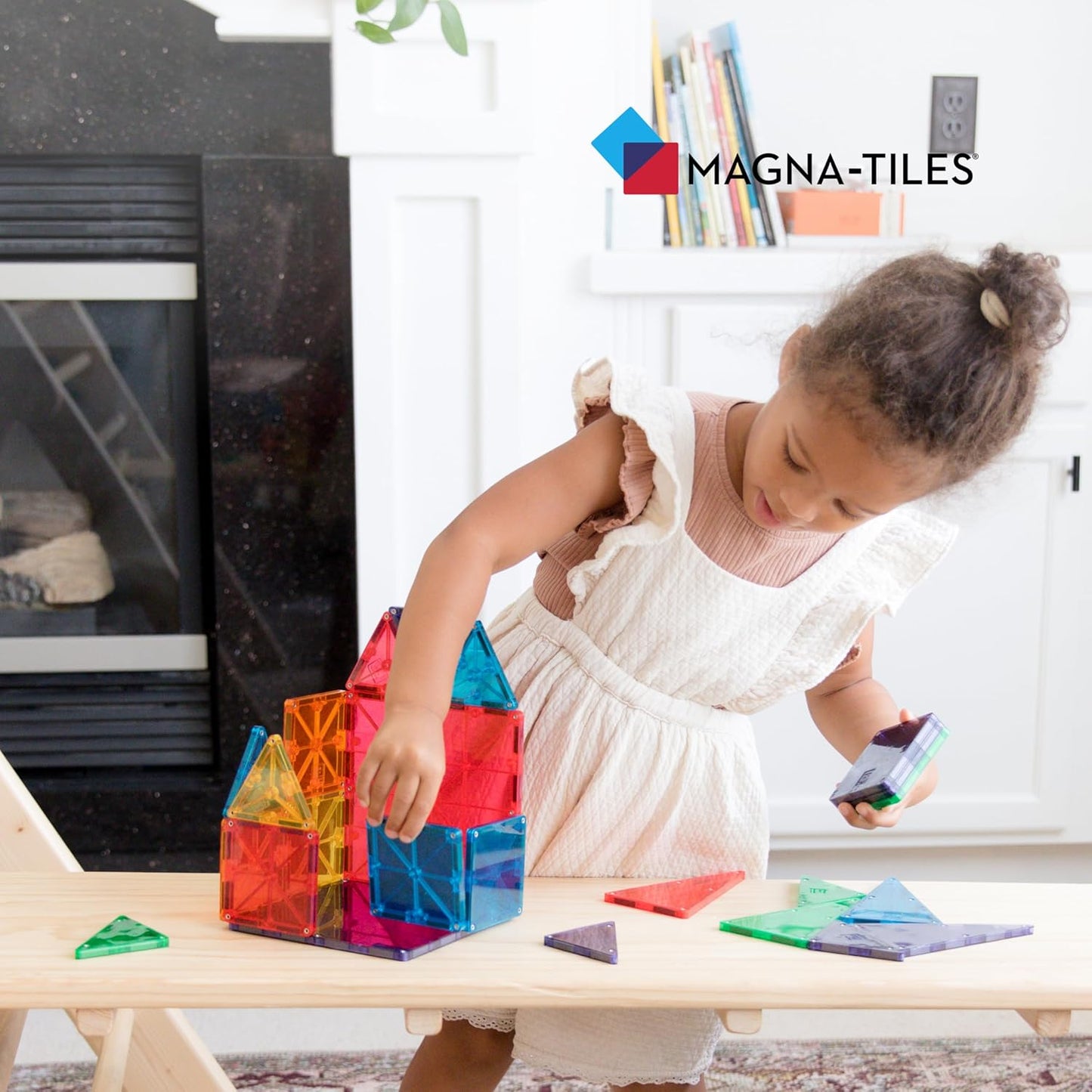 Magna-Tiles Magnetic Building Toys, Clear Colors Set (32 Pieces)
