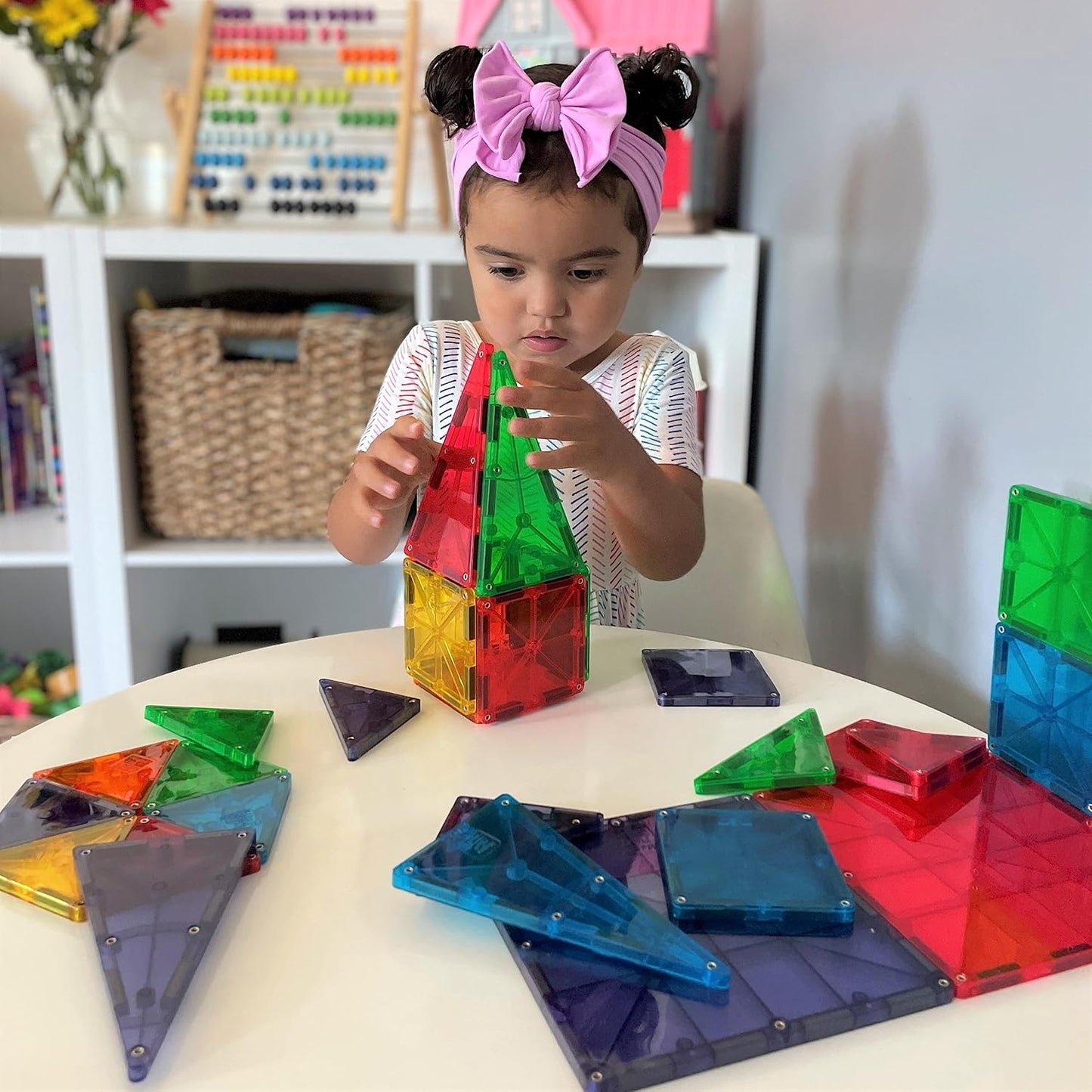 Magna-Tiles Magnetic Building Toys, Clear Colors Set (32 Pieces)